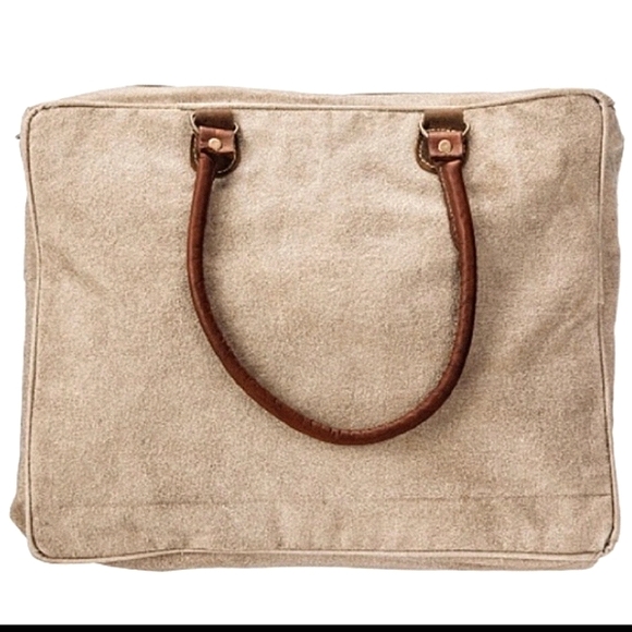 The Barrel Shack "The Cooper" Repurposed Canvas & Leather Travel Zip-Top Tote - Picture 2 of 6
